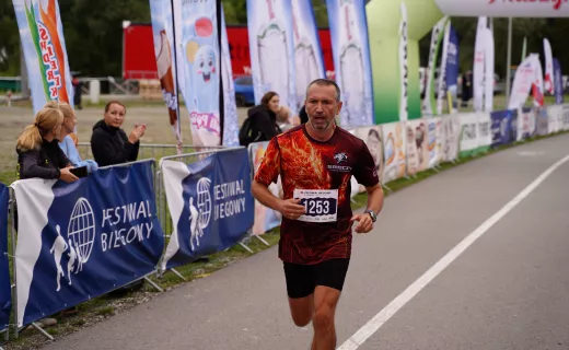 Nie pozostawili złudzeń! W tym roku Bieg Górski na 11 km należał do nich [WIDEO] - 93